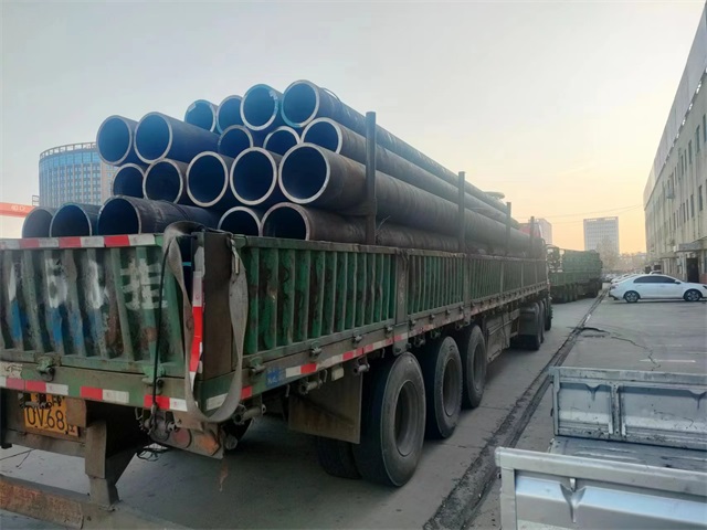 海东45#结构无缝钢管